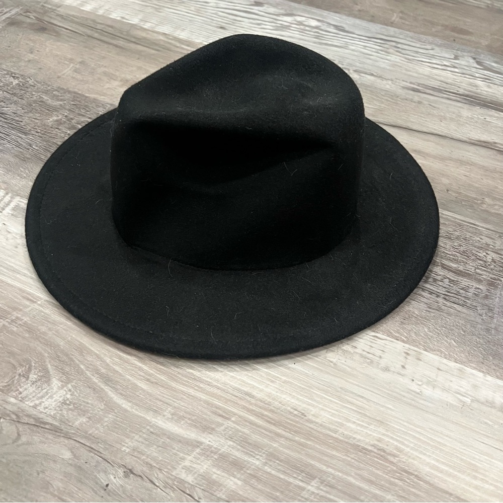 Universal Thread Flat Brim Black Felt Fedora - Picture 5 of 11